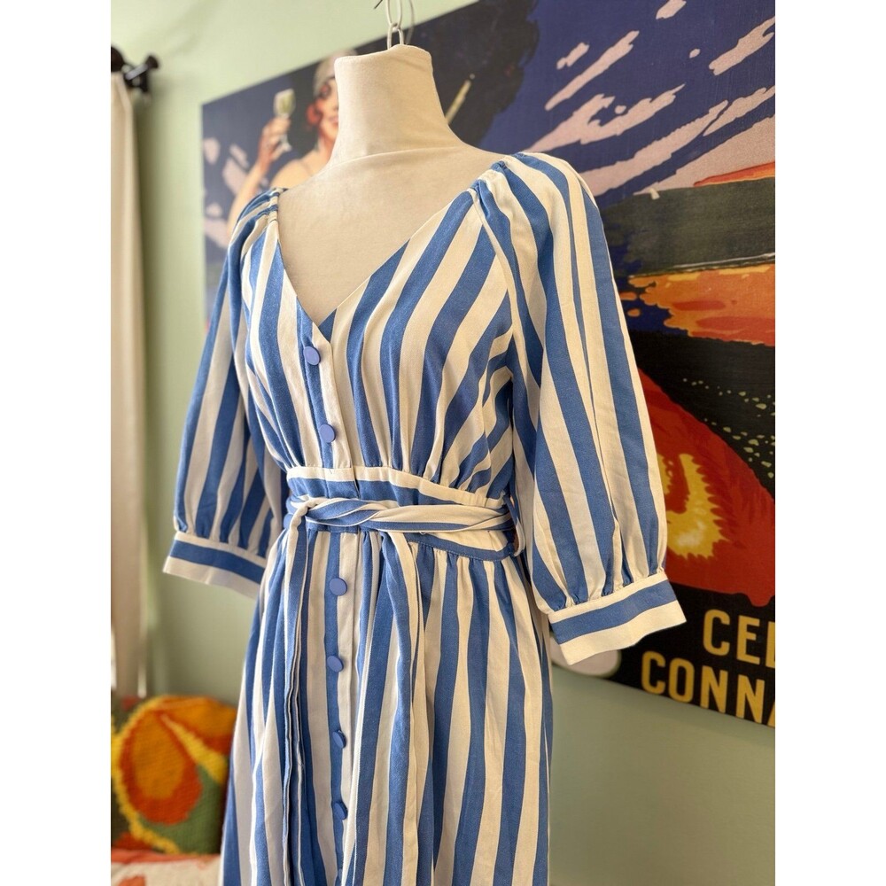 Moon River | Striped Midi Dress - Picture 5 of 11